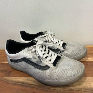 Vans ultimate waffle skateboarding shoes